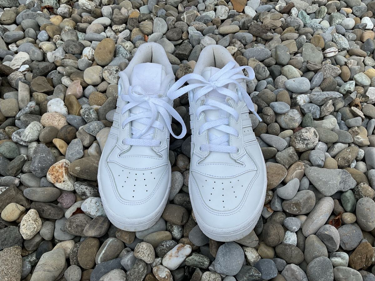 Adidas Herrenschuhe: Adidas Sneaker Grösse 38 – Gebraucht aus Rickenbach SZ von Gambit_1 1
