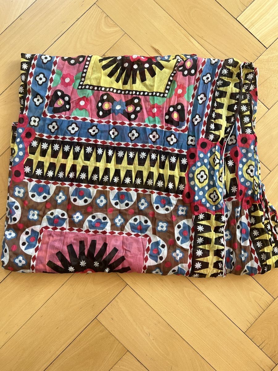 Sonnhild Kestler Foulards & écharpes: Schal von Sonnhild Kestler – D'occasion à zürich par Chispazo