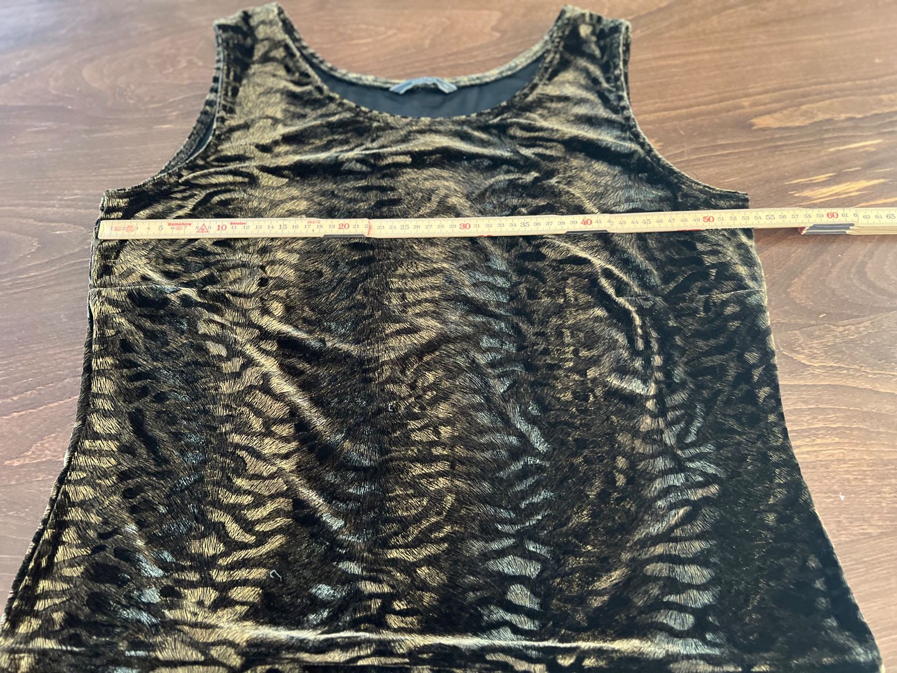 Tops: Eterna- Damen Top Samt Tigerprint Gr. 44 – Gebraucht aus Ebmatingen von Mistelu 3