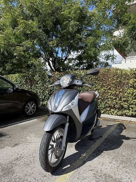 Piaggio Scooter: Scooter Piaggio Medley 125 – Usato da Bramois venduto da alb_26fj