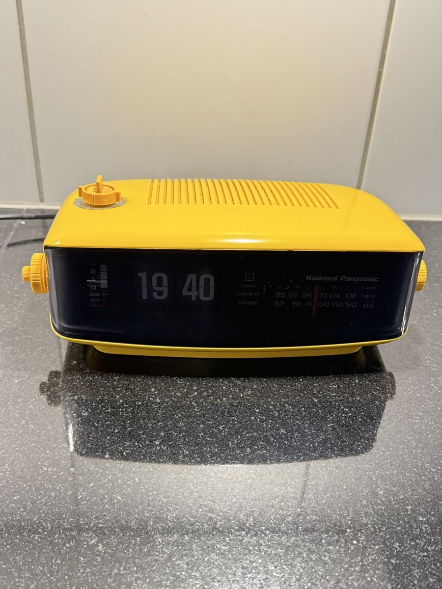 Panasonic Sveglie: National Panasonic RC-6001BS wunderschön – Usato da Rüdtligen venduto da Blibxsung 1