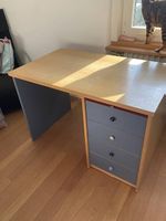 Schreibtisch / Büroschreibtisch 