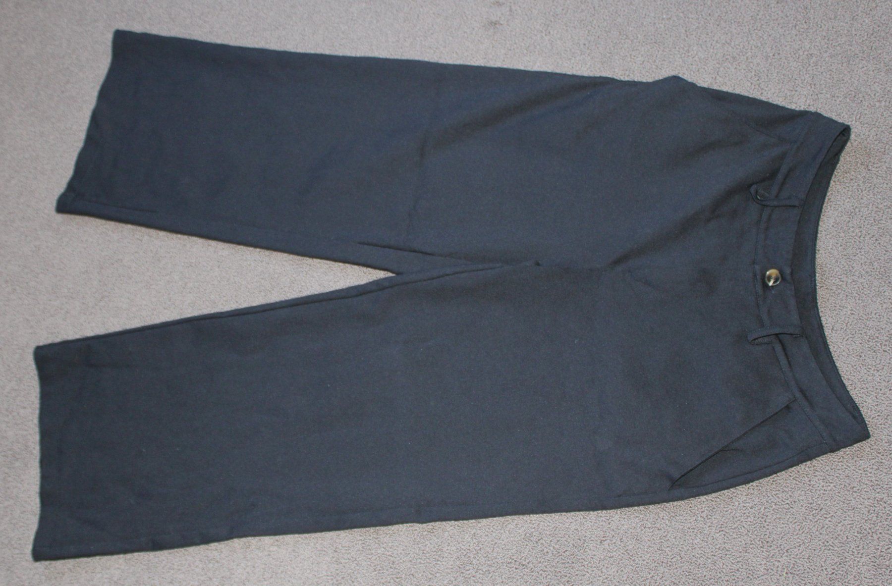 Pantaloni: Hose (P) – Usato da Schaan venduto da antikes_und_kurioses 2