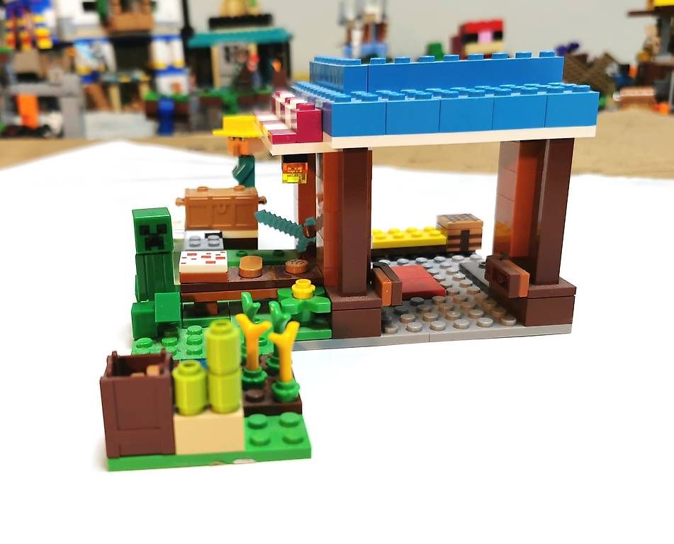 Lego Baukästen: Lego Minecraft 21184 – Gebraucht aus Golino von emi_6l62 2