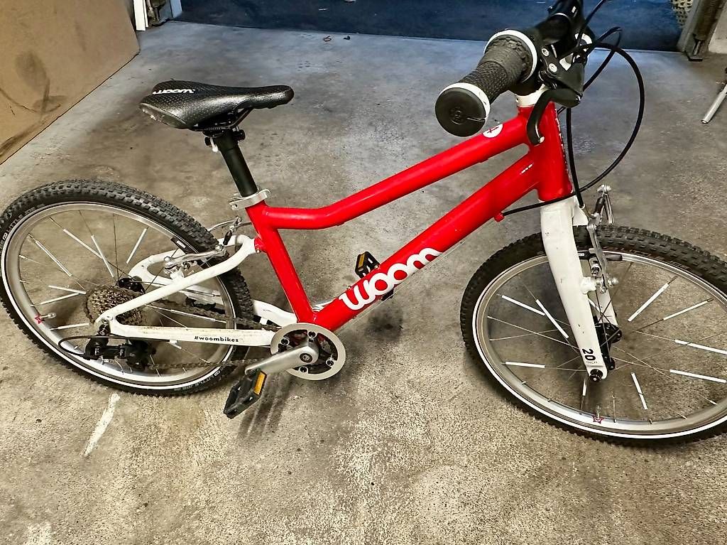 Biciclette: Woom 4 rot, Kinderfahrrad 20" – Usato da Wallisellen venduto da ridefree08 1