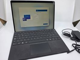 MS Surface Pro 9 mit Tastatur / Netzteil guter Zustand 512GB