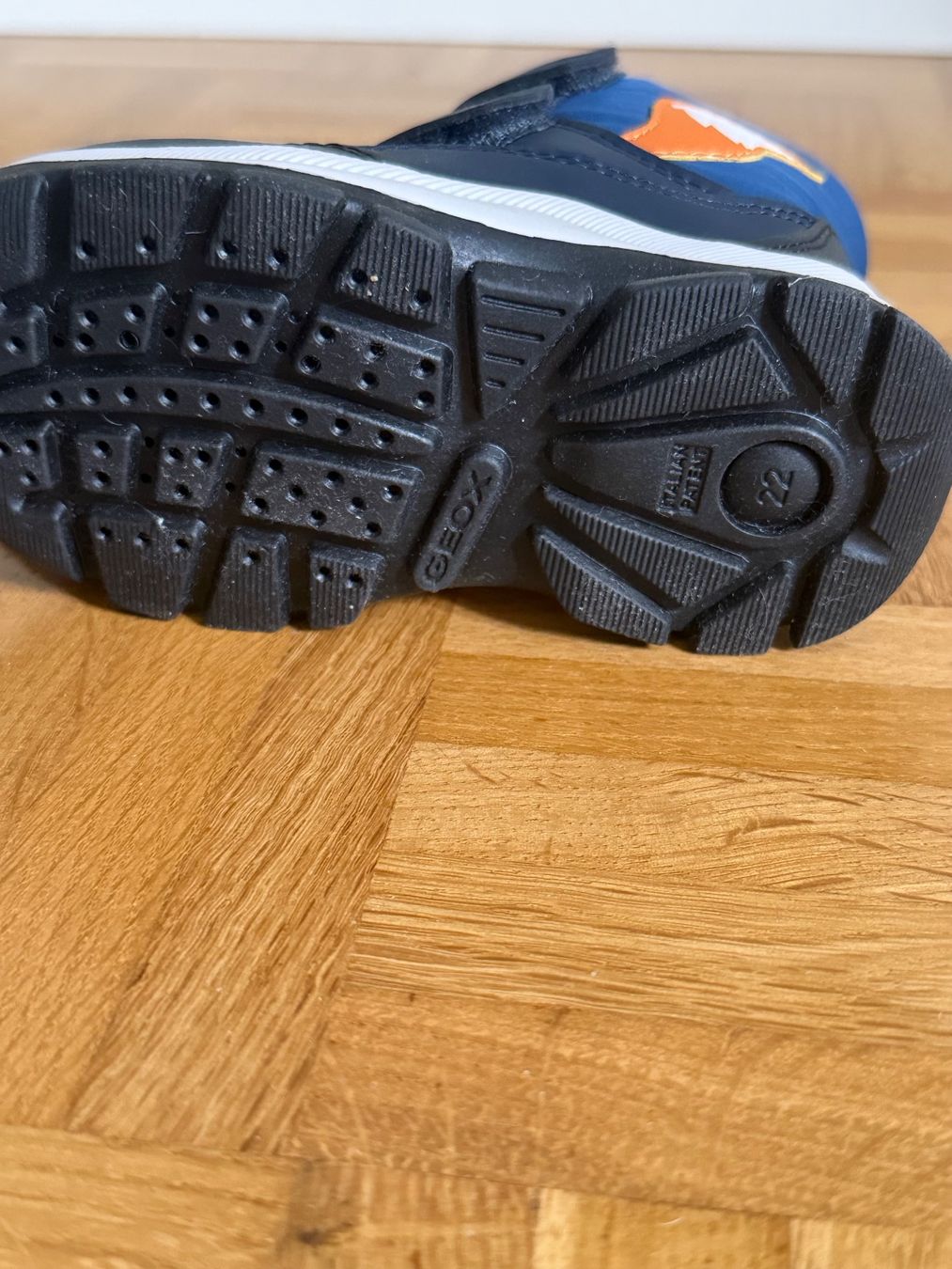 Geox Scarpe per ragazzi: Geox Winterstiefel Gr.22 – Nuovo (secondo la descrizione) da Kreuzlingen venduto da jen_5ktx 2