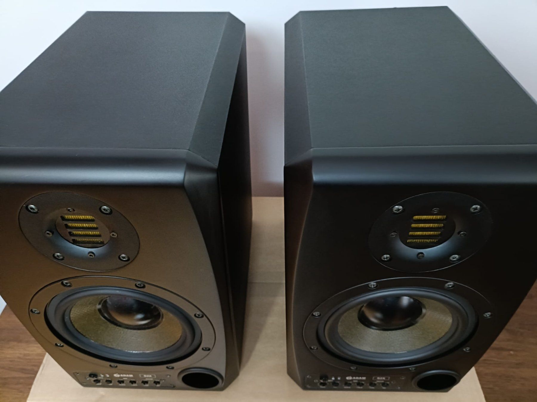 Adam Audio Casse acustiche: Adam Audio S2X studio monitors – Usato da Basel venduto da Threemice 2