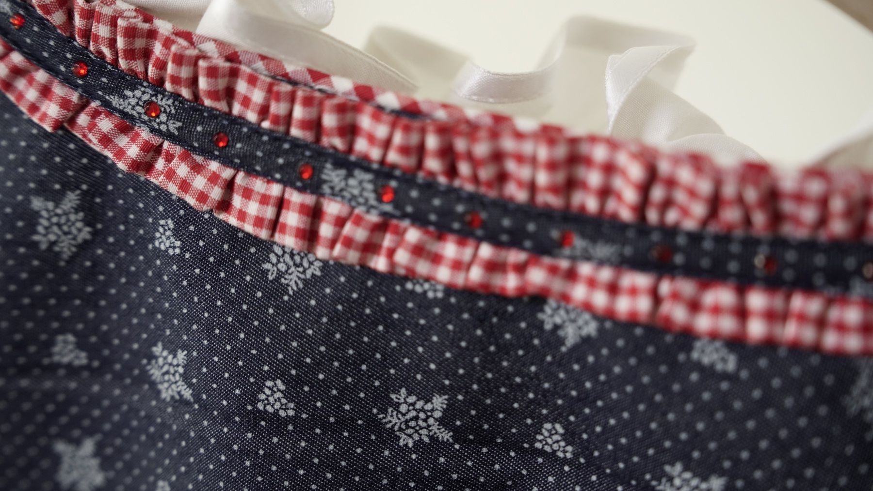 Costumi: MarJo Dirndl + Dirndlbluse Set Bluse rot blau kariert 34 – Nuovo (secondo la descrizione) da Zürich venduto da julia_vina 8