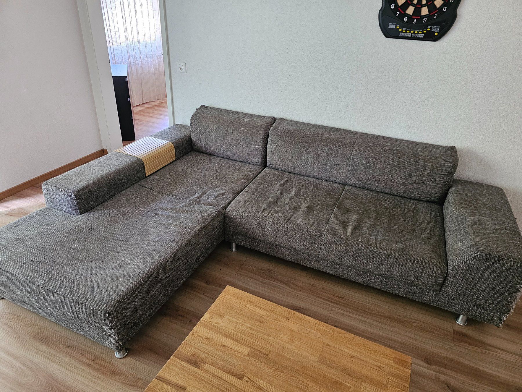 Sofas: Gebrauchtes Sofa – D'occasion à Burgdorf par Xheader