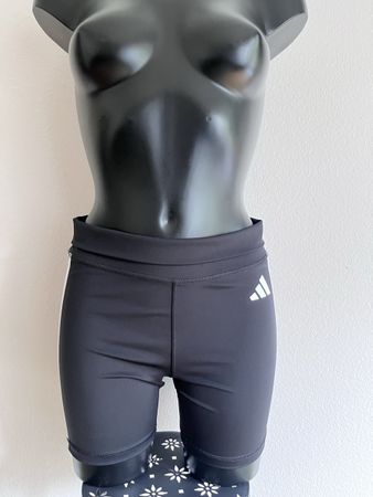 Neu: Adidas ClimaCool Tight Fit Shorts Schwarz L