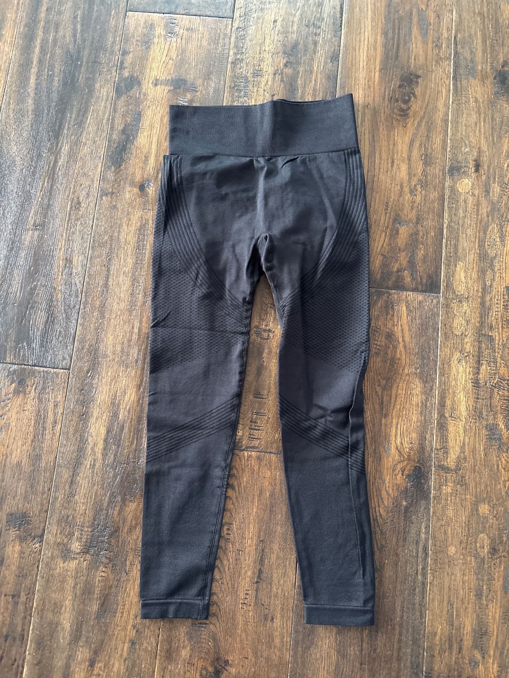 Leggings: Push-up Yoga-/Jogginghose Gr.xs/s – Nuovo (secondo la descrizione) da Bürglen venduto da sunshiners