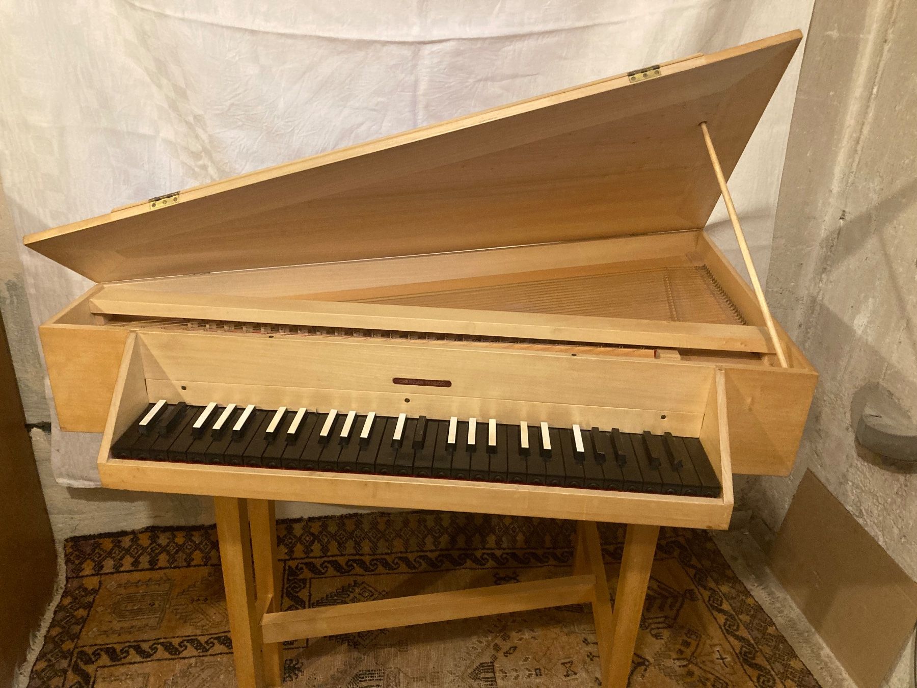 Strumenti musicali: Spinett, mit Ständer, gut erhalten, funktionsfähig – Usato da Basel venduto da Sell_Buy