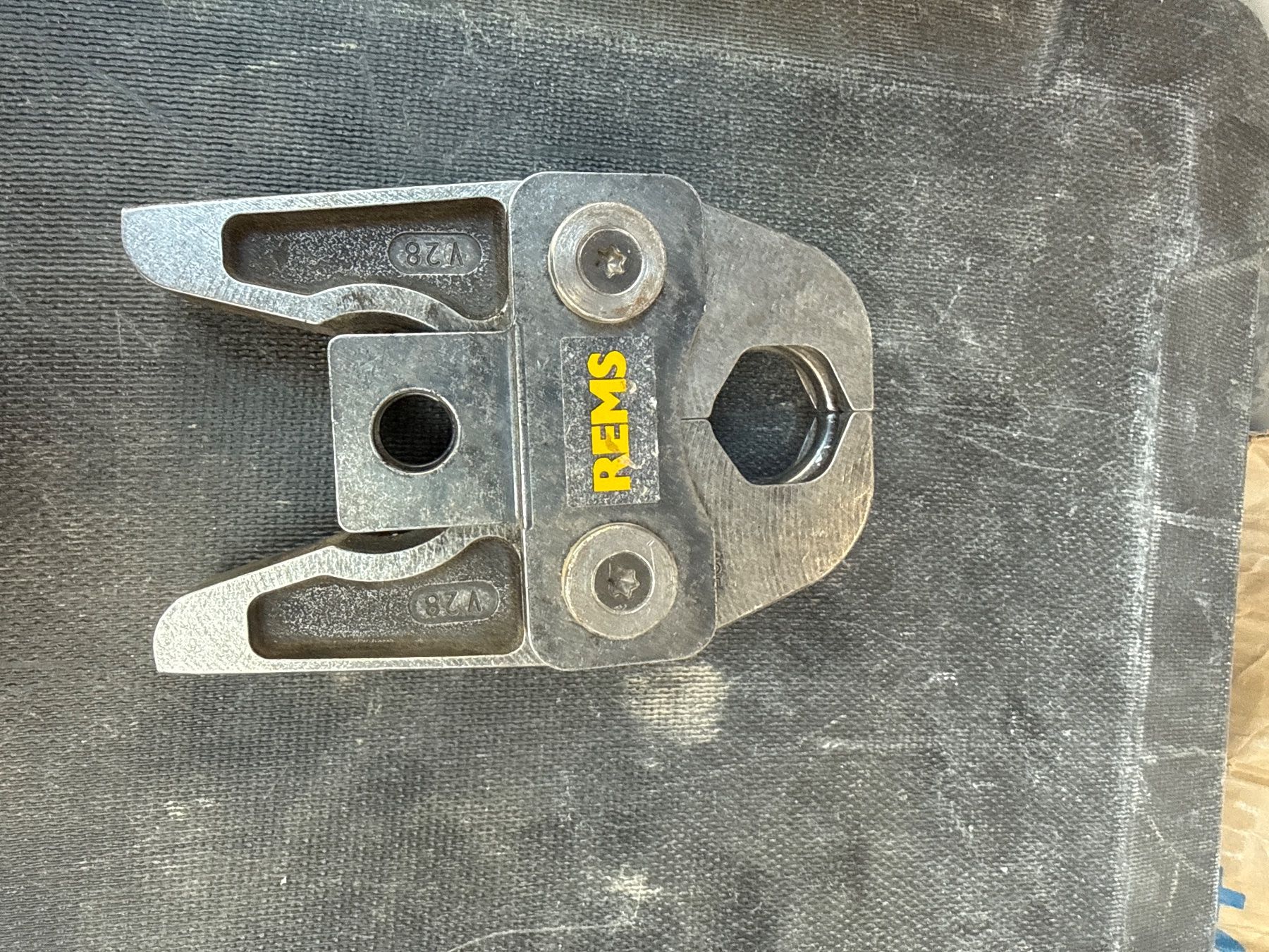 Rems Tutti gli attrezzi: Press backen rems V28 und V35 – Usato da WOHLEN AG venduto da darek1979 3