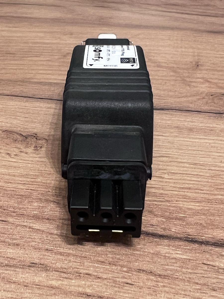 Somfy Tende da sole: Somfy Universal Slim Receiver RTS Plug Ref 1810784 – Usato da Wangen SZ venduto da leuholz-garage 2