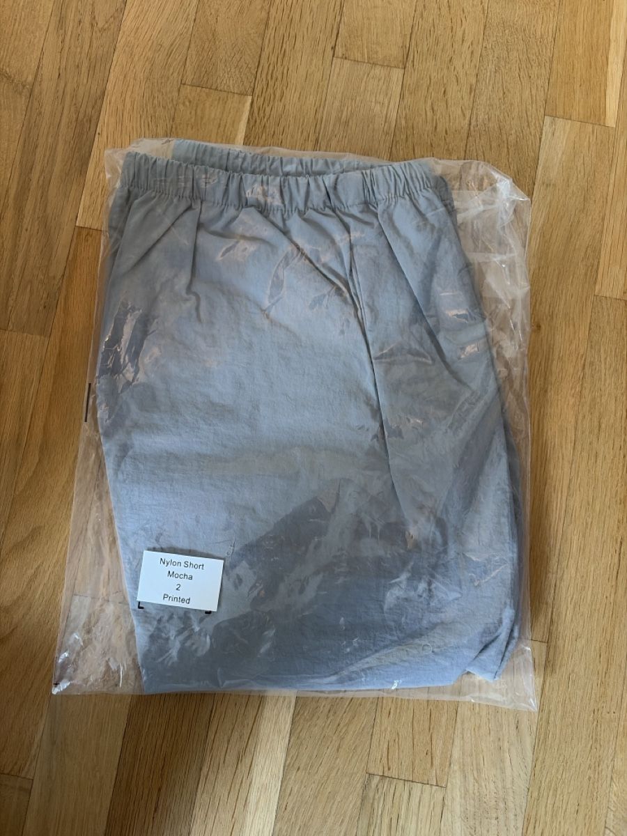Pantalons: Yeezy SH-01 / size 2 / neu – Neuf avec emballage d'origine à Wittenbach par therealmoonstone 2