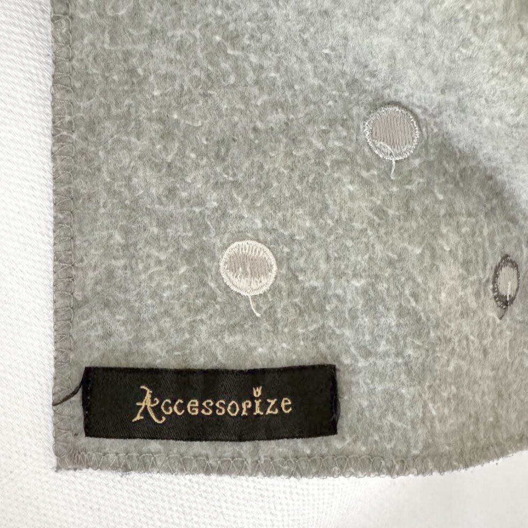 Foulard & Sciarpe: ACCESSORIZE Echarpe Grise à Pois – Usato da Vevey venduto da secondlifevevey 4