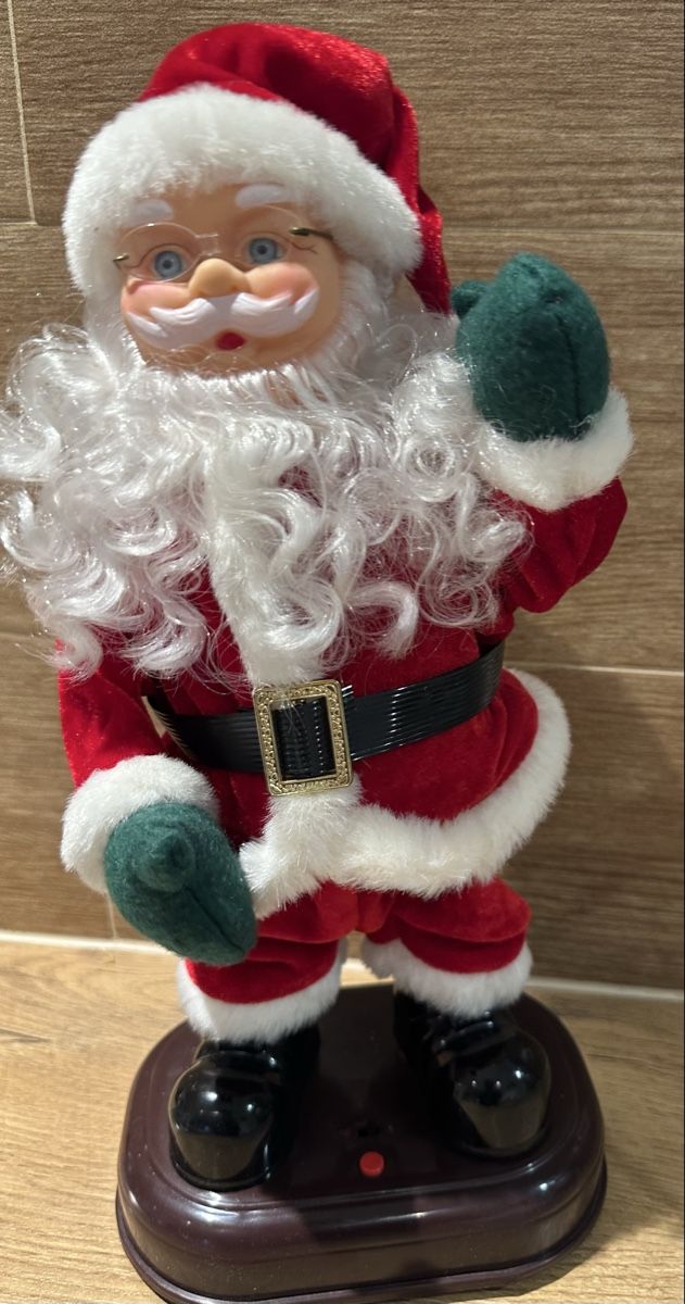 Tutte le decorazioni: Klaus singt und tanzt Weihnachtsmann – Usato da Oberentfelden venduto da vilibrand 1