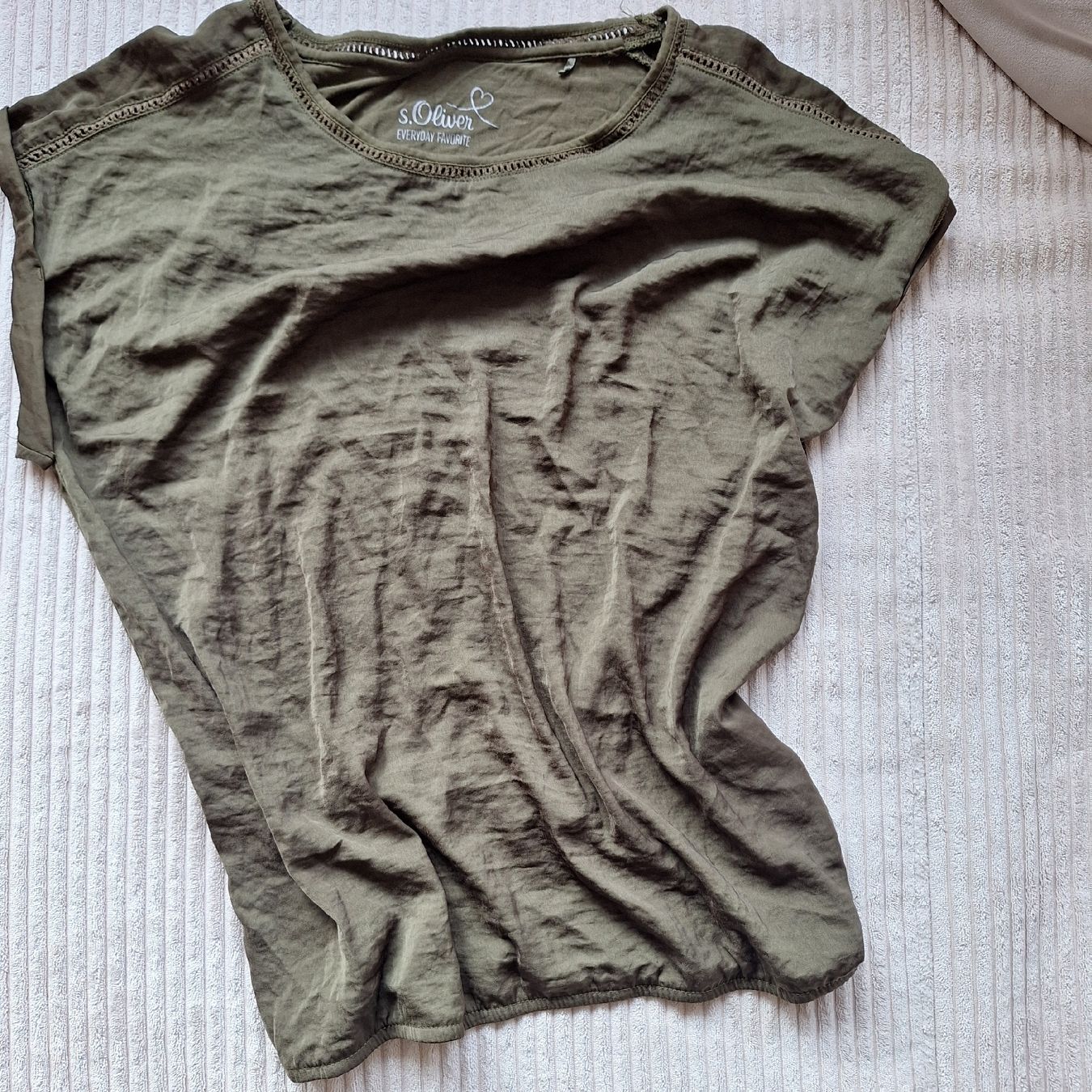 S.Oliver T-shirt: shirt von S.Oliver – Usato da Aeugstertal venduto da firefly33 4