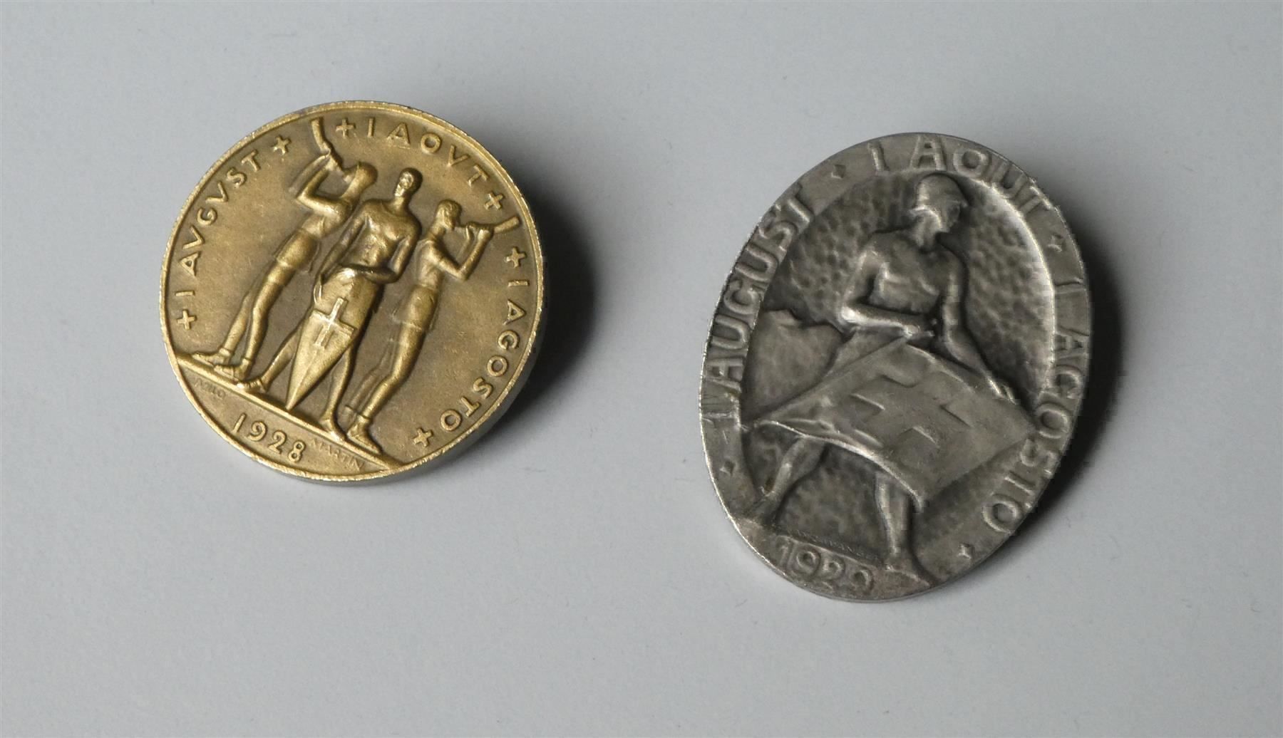 Placchette & Badge: Augustabzeichen 1928 und 1929 – Usato da Frauenfeld venduto da Astra13 1