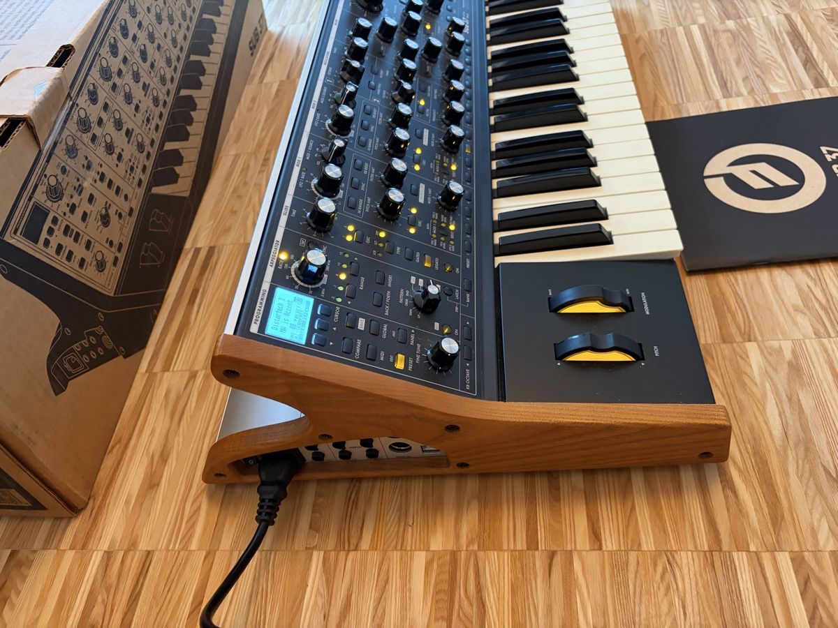 Moog Instruments de musique: Moog Sub 37 – D'occasion à Zürich par _mse_ 4