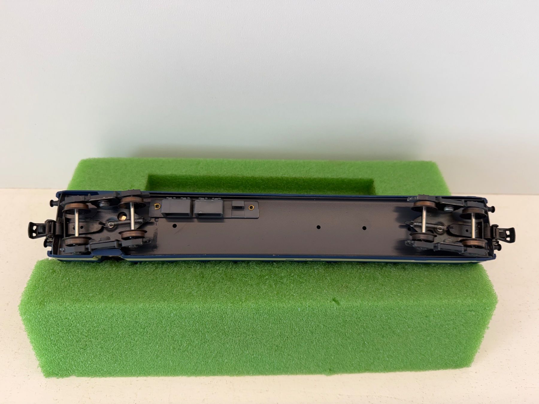 Hag Modellini di ferrovie: HAG 467 Speisewagen BLS – Usato da Büsserach venduto da ModellbahnDepot 6