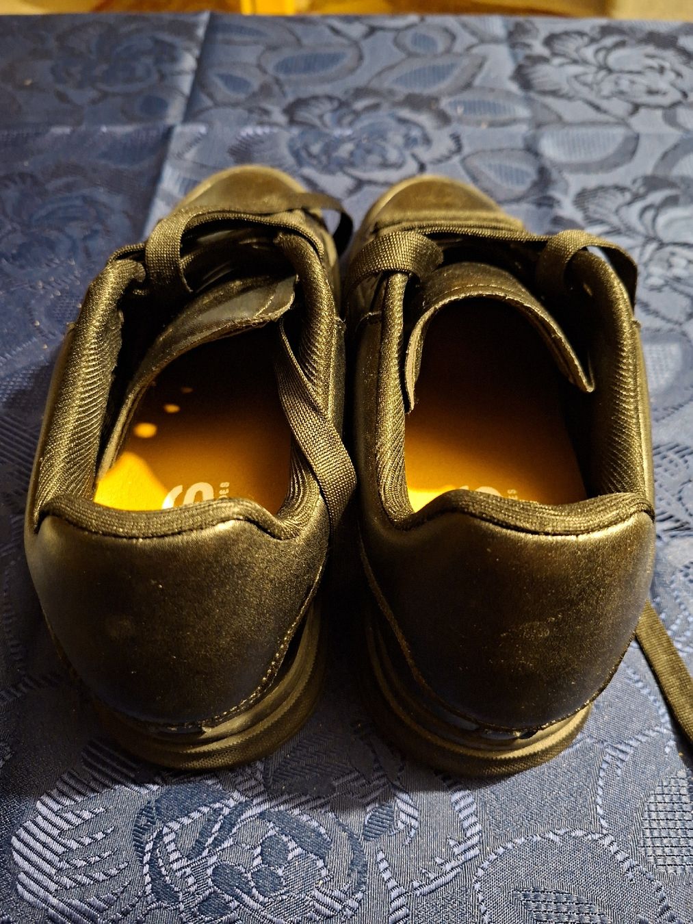 Herrenschuhe: Elevate Schuhe, neuwertig, Grösse 40 – Neu (gemäss Beschreibung) aus Marbach LU von antanarivo 1