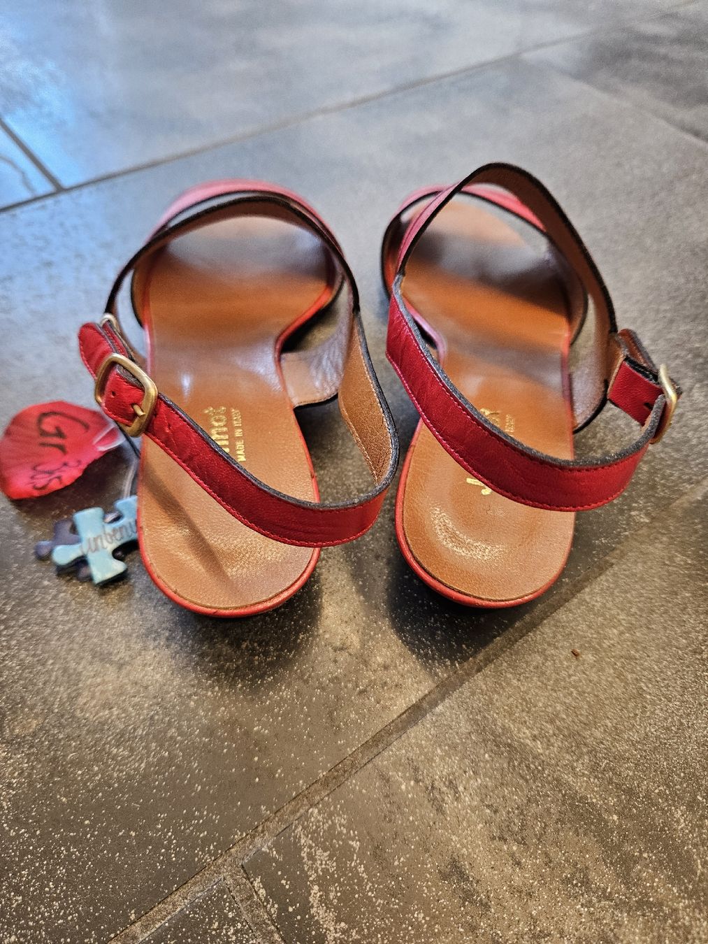 Scarpe da donna: Damensandalen rot Leder Grösse 36 1/2 Jeannot – Nuovo (secondo la descrizione) da Ormalingen venduto da nomolnoi 2