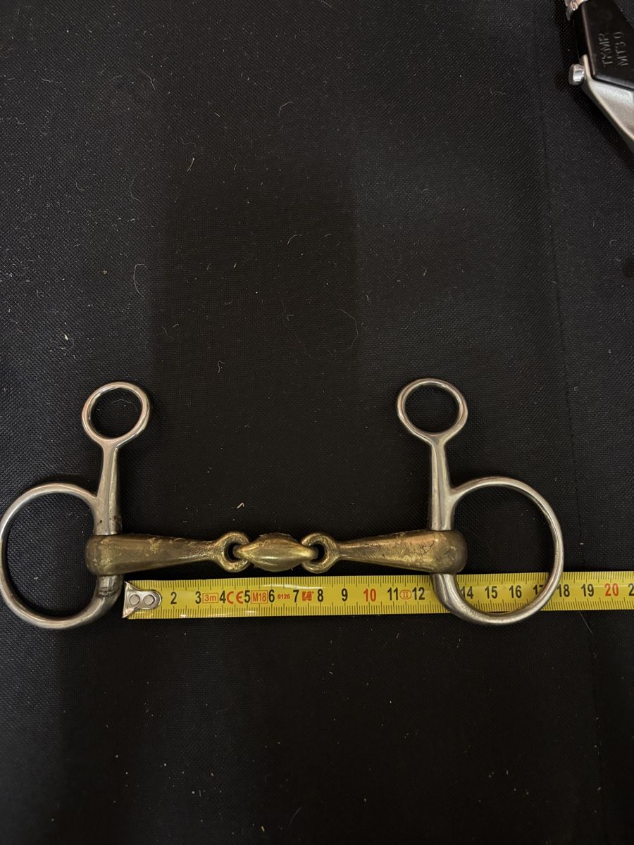 Zaumzeug & Halfter: Trense Baucherebiss 12.5cm – Gebraucht aus Zug von 123456767