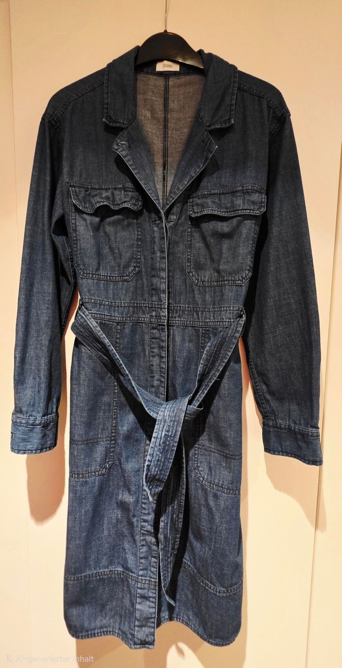 Kleider: Jeans-Kleid "Closed" – Gebraucht aus Winterthur von Tschuegge99