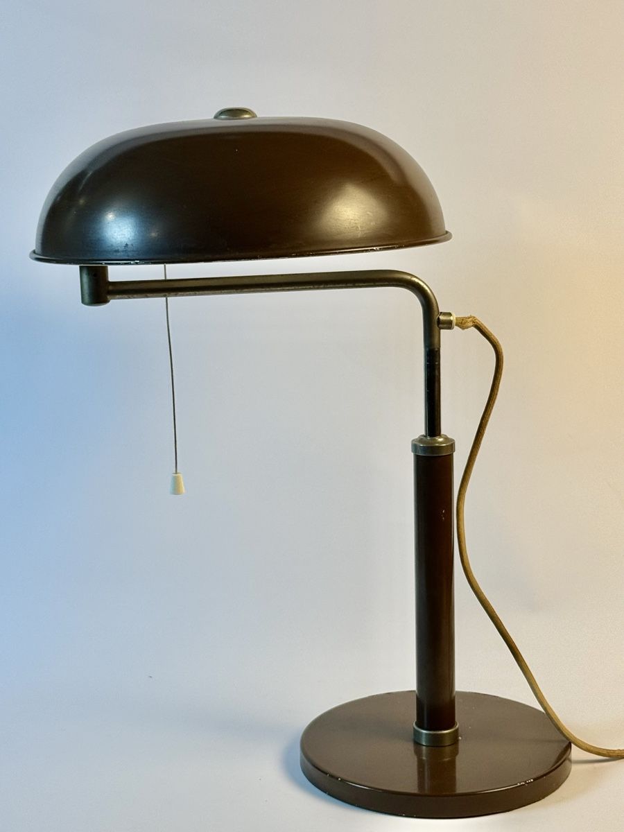 Amba Lampade: Lampe "Quick 1500" de Alfred Muller par Amba – Usato da Genève venduto da GenevasWunderkammer