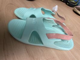 Nabaiji Badeschuhe/ Sandalen, Gr. 27/28Top Zustand!