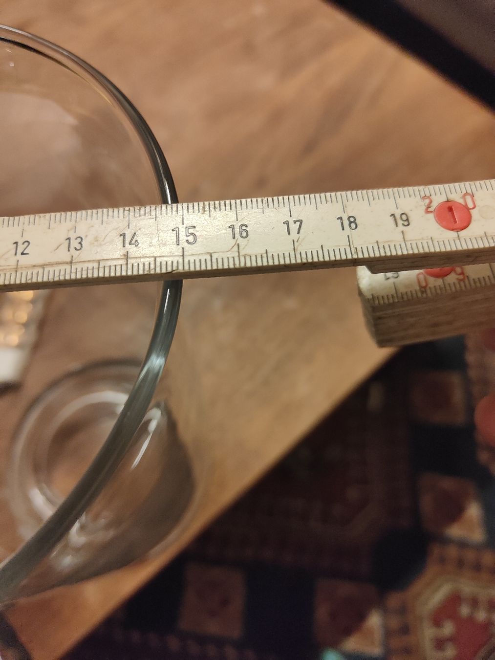 Vasen & Gefässe: Schöne Glas Vase Handgemacht. (D) – Gebraucht aus Rorschach von TimelessTrading 2