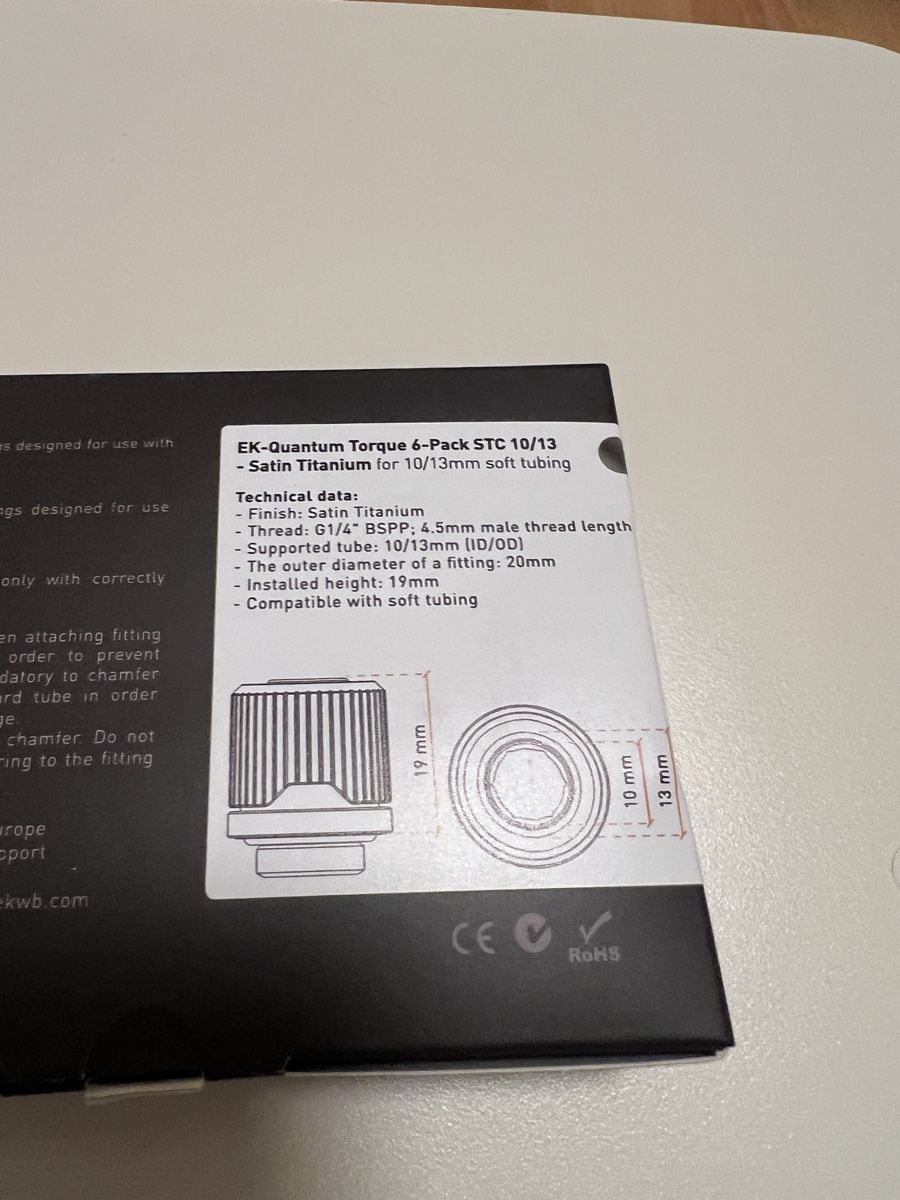 EKWB Custodie: EKWB EK-Quantum Torque STC 10/13 - 6er-Pack, Satin Titanium – Usato da Uster venduto da Ledronnie 5