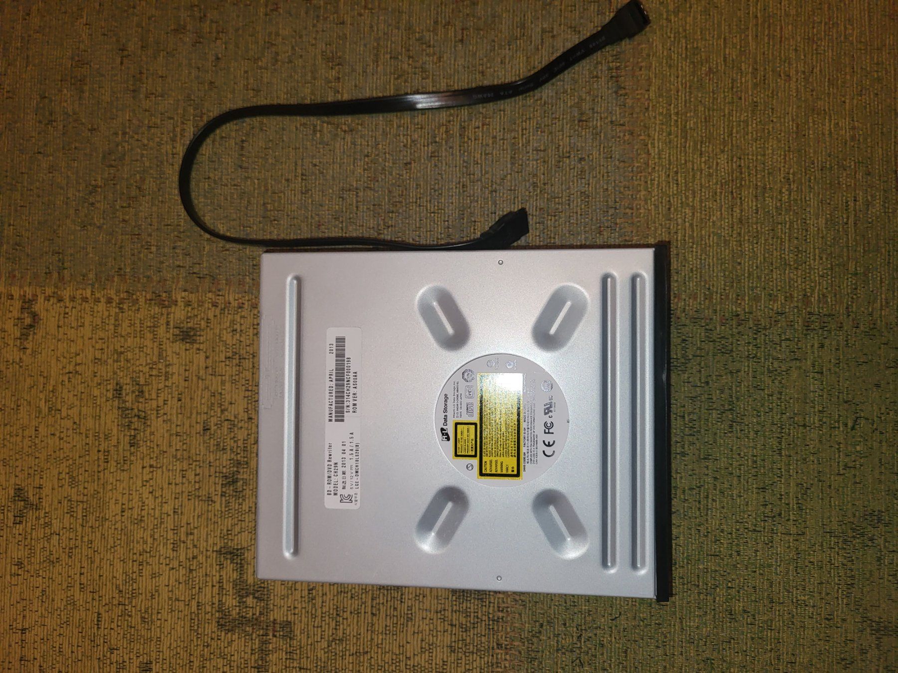 Lettore multimediale & Streamer: H-L Data Storage BD-ROM/DVD Rewriter Model CH29N – Usato da Buchs SG venduto da cap_qnl6 1