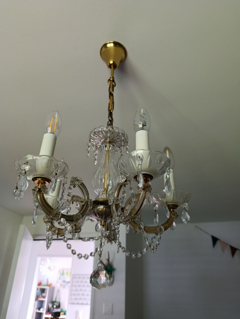 Lampade: Antiker Kronleuchter – Usato da Diepoldsau venduto da Biene206 1