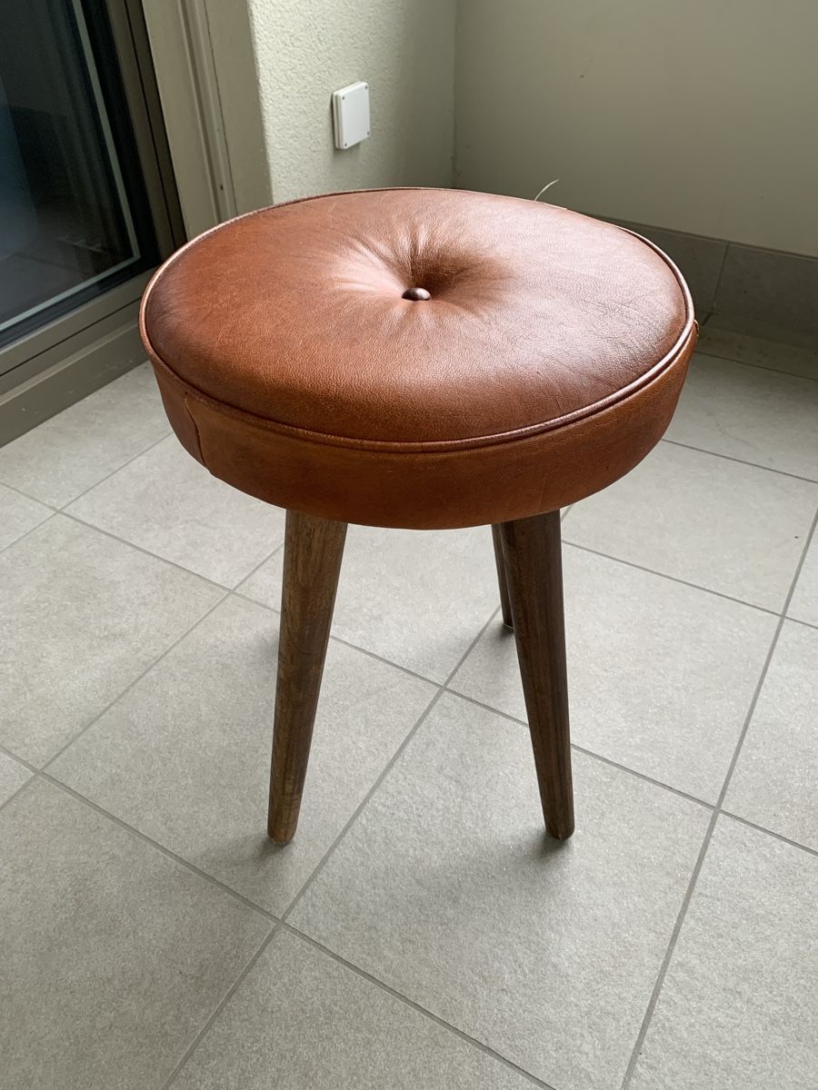 Micasa Hocker: Hocker – Gebraucht aus Fällanden von jovibovi88