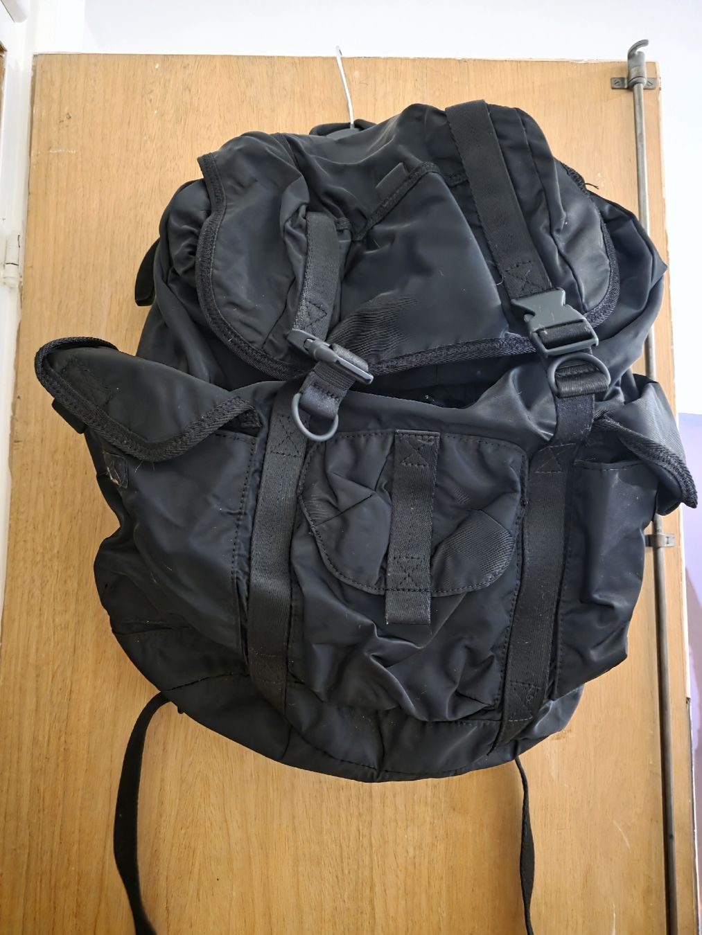 Zaini: Ricksack zara – Usato da BELLINZONA venduto da Dolcerelax
