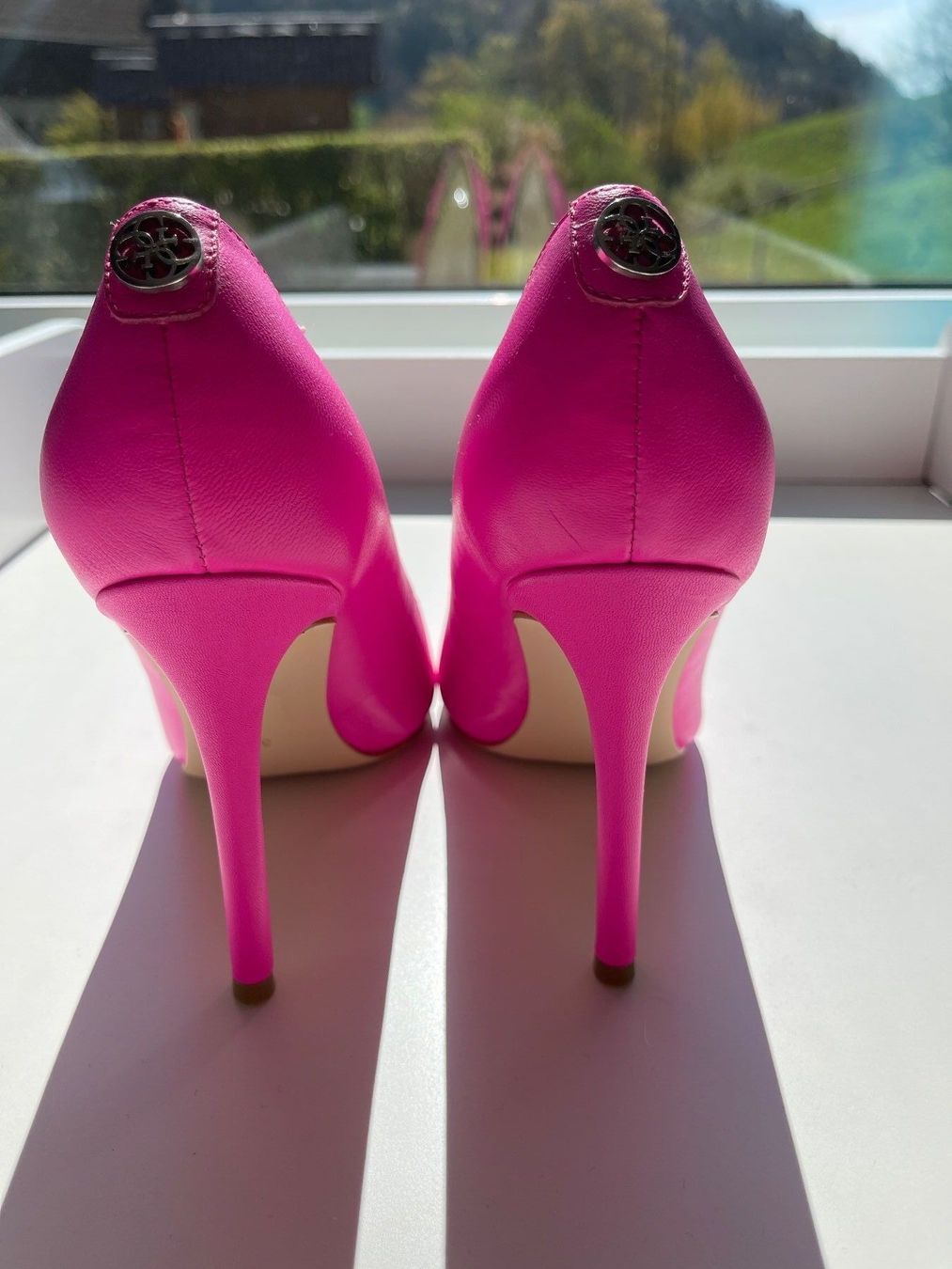 Guess Damenschuhe: NEU! Guess High Heels Gr. 36 – Neu und originalverpackt aus Schönenwerd von d.chiara 4