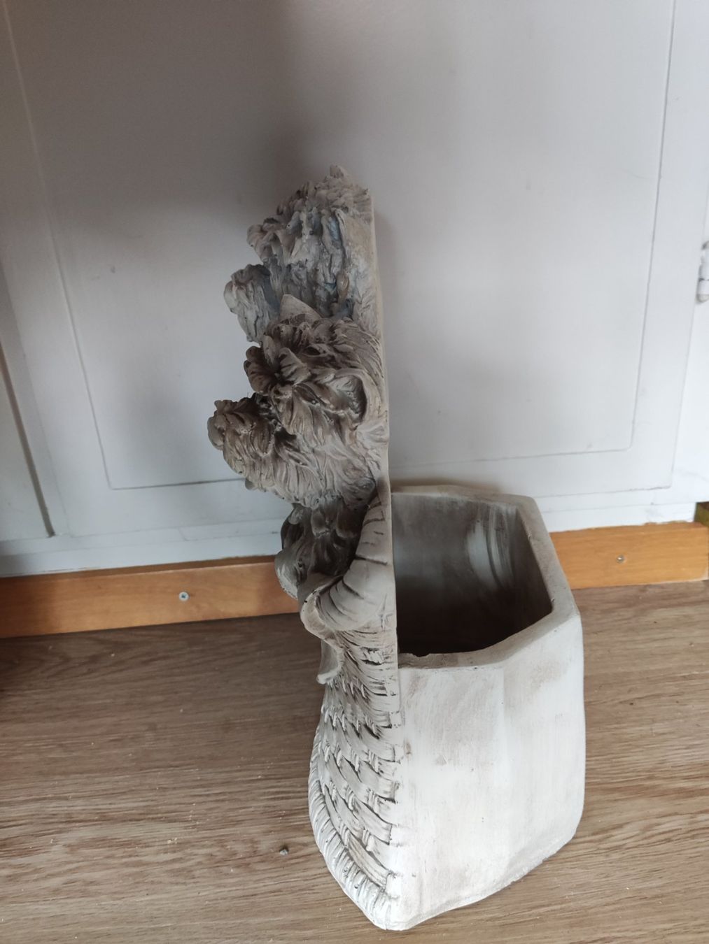 Statuette: Hunde im Korb als Topf – Nuovo (secondo la descrizione) da Gränichen venduto da dani065 9