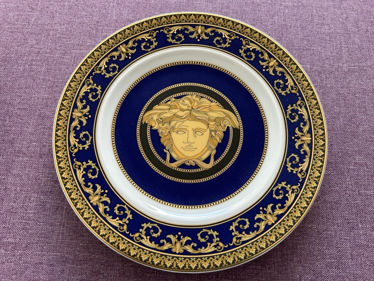 Versace Services de table: Versace Blue Medusa kleine Teller – D'occasion à Heiligkreuz (Mels) par Oldtimerfan03 1