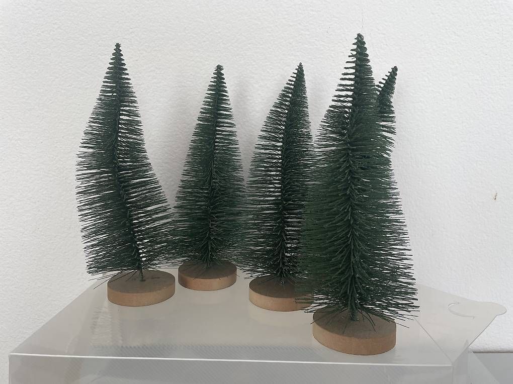 Toutes les décorations: Tannenbäumli freistehend – D'occasion à Aeugst am Albis par mia_7p89