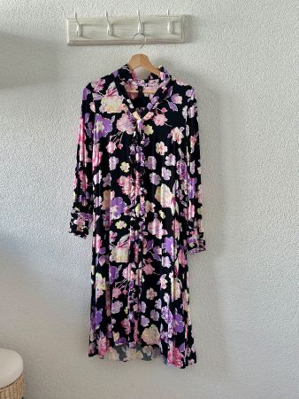 YAS Kleid mit Blumenmuster neuwertig - S