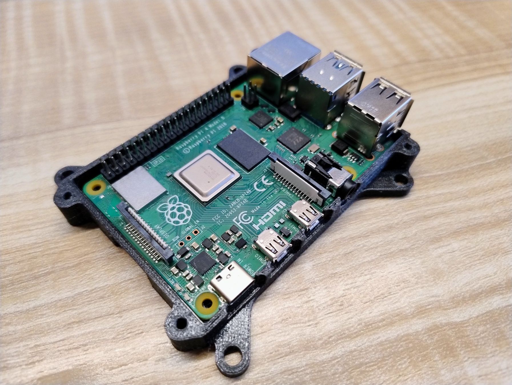Raspberry Pi PCs: Raspberry Pi 4 8GB Model B (original) – Gebraucht aus Beckenried von SCHEMA79 1