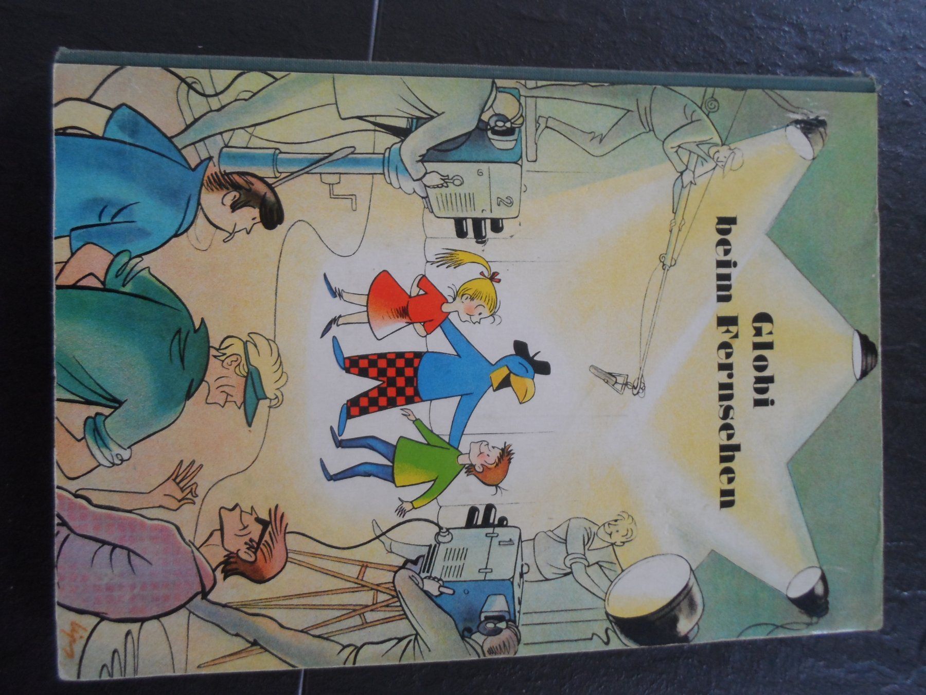 Livres: Globi beim Fernsehen – D'occasion à Unterentfelden par jaguar_family05 2