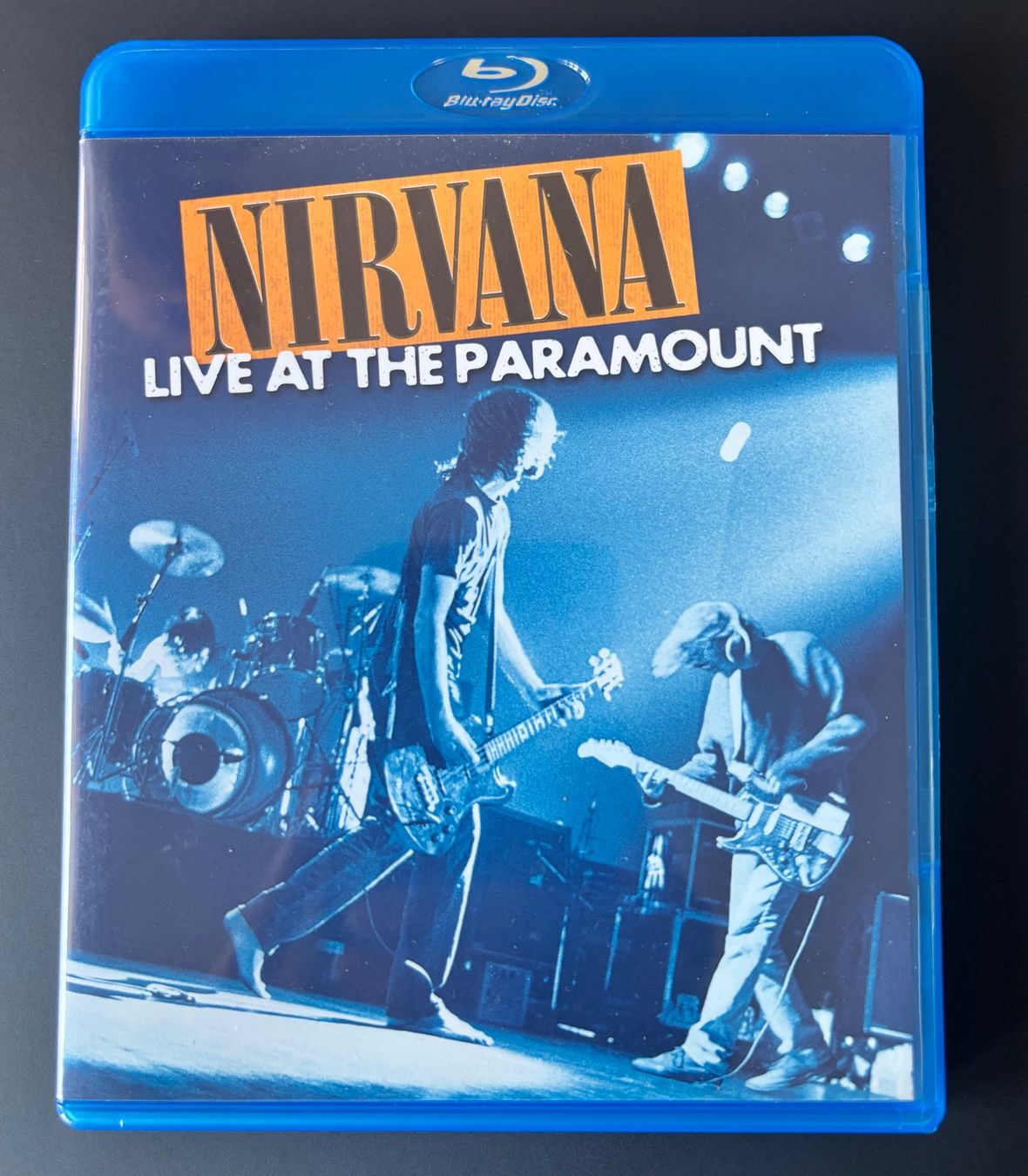 Alle DVDs: NIRVANA Live at the Paramount Bluray – Gebraucht aus Winkel von akt_n6zg