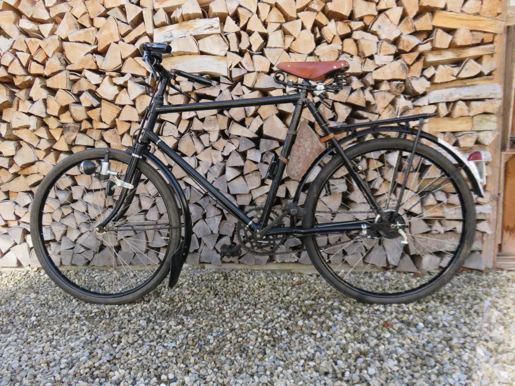 Schweizer Armee Velos: MILITÄRVELO – Defekt aus Schötz von Omega64 2