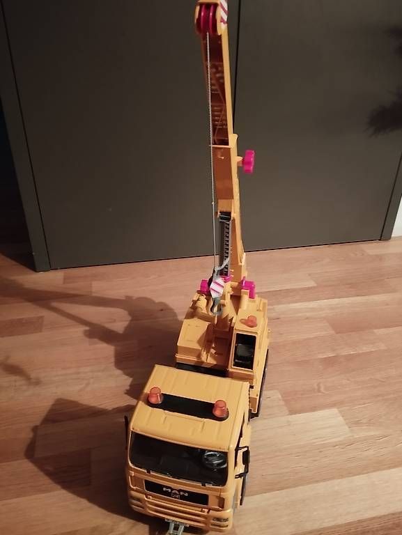 Giocattoli: Bruder Teleskopfahrzeug  – Usato da Niederurnen venduto da sig_h5qw 2