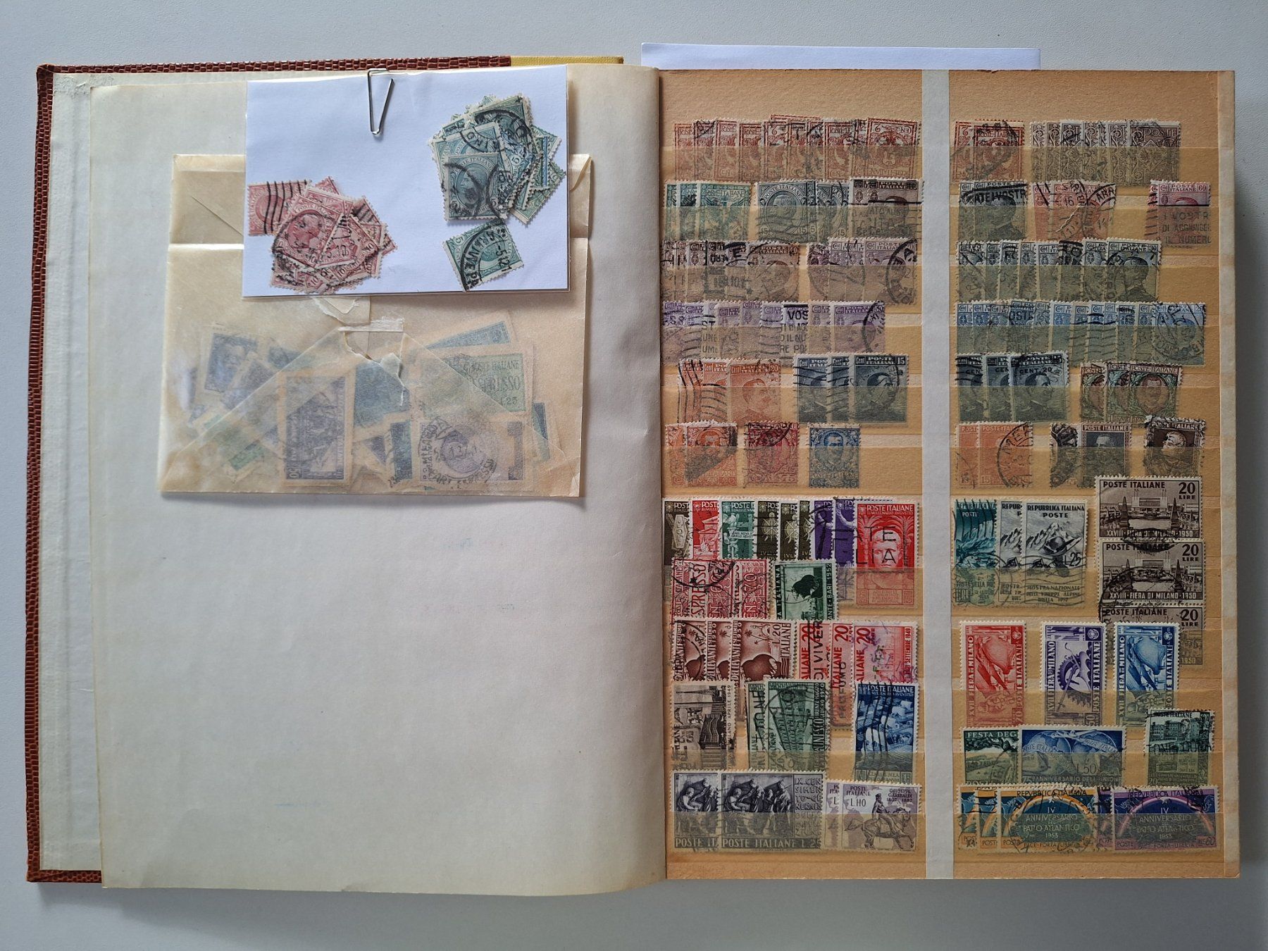 Alle Briefmarken: ITALIA - 16 Seiten Album – Gebraucht aus Sonvico von deca66