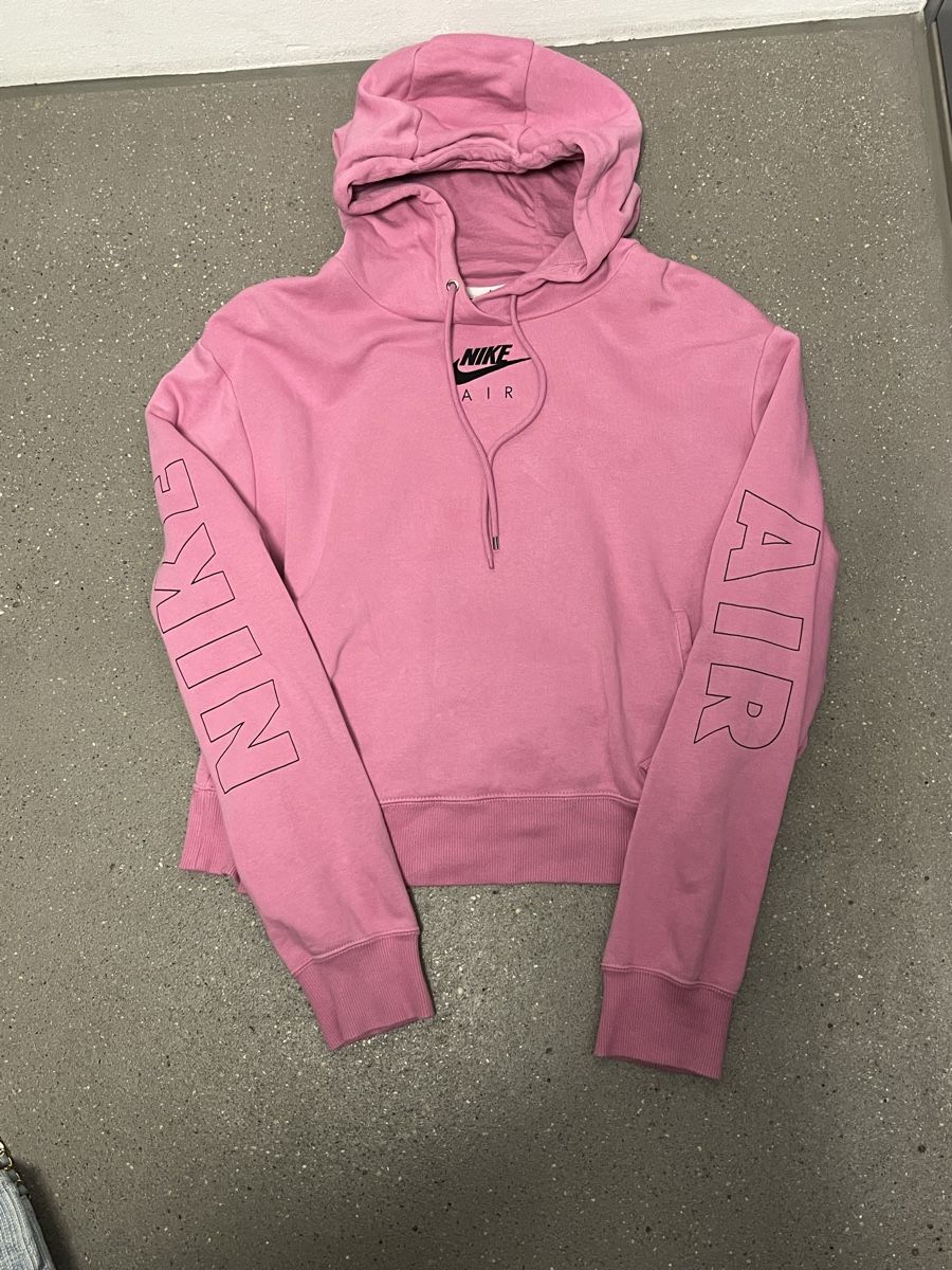 Nike Maglioni & Felpe: Nike Hoodie – Usato da Möhlin venduto da eny_lsk7